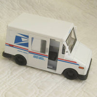 Official Mail Truck, Diecast USPS Licensed Toy, Ages 3+